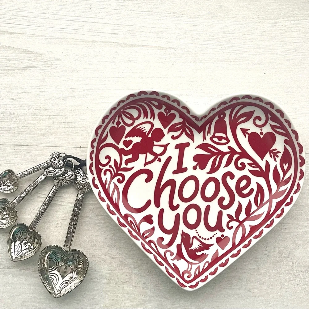 CRATE & BARREL KATE FORRESTER “I CHOOSE YOU” Ceramic Heart Plate VALENTINES DAY
